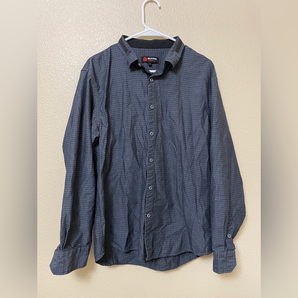 Designs Clothing - Men’s Button Down Shirt (2XL)